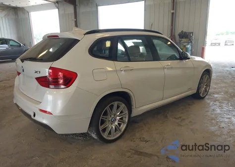 2014 BMW X1 xDrive28I z USA, uszkodzony, nr VIN WBAVL1C50EVY24307
